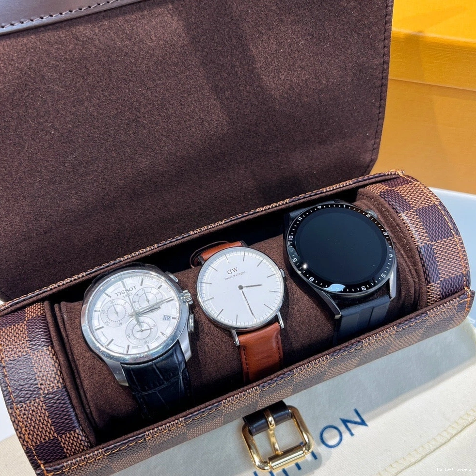 CUSTOM LV CHECKERED CASE WATCH 0822